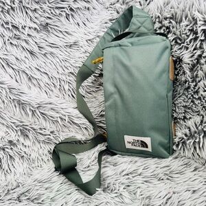 The North Face Berkeley Field Bag